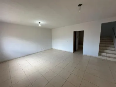 Anuncio de casa em Monte Alegre: Casa para Alugar em Monte Alegre, Rn